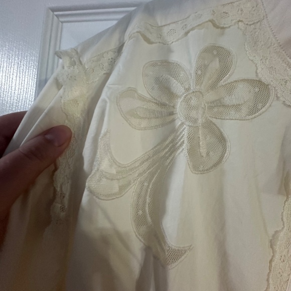 Old Navy x Anna Sui Button-Down Applique Top - Picture 9 of 16